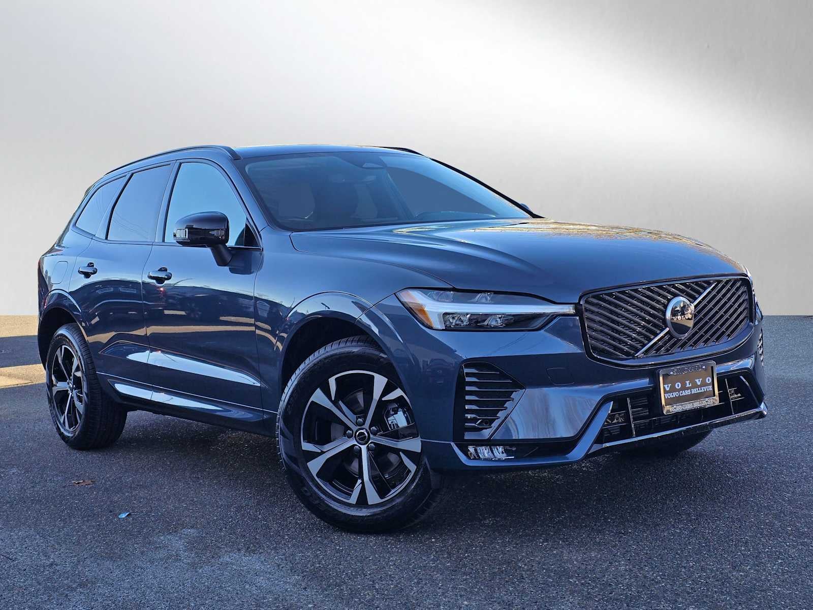 2026 Volvo XC60 Core