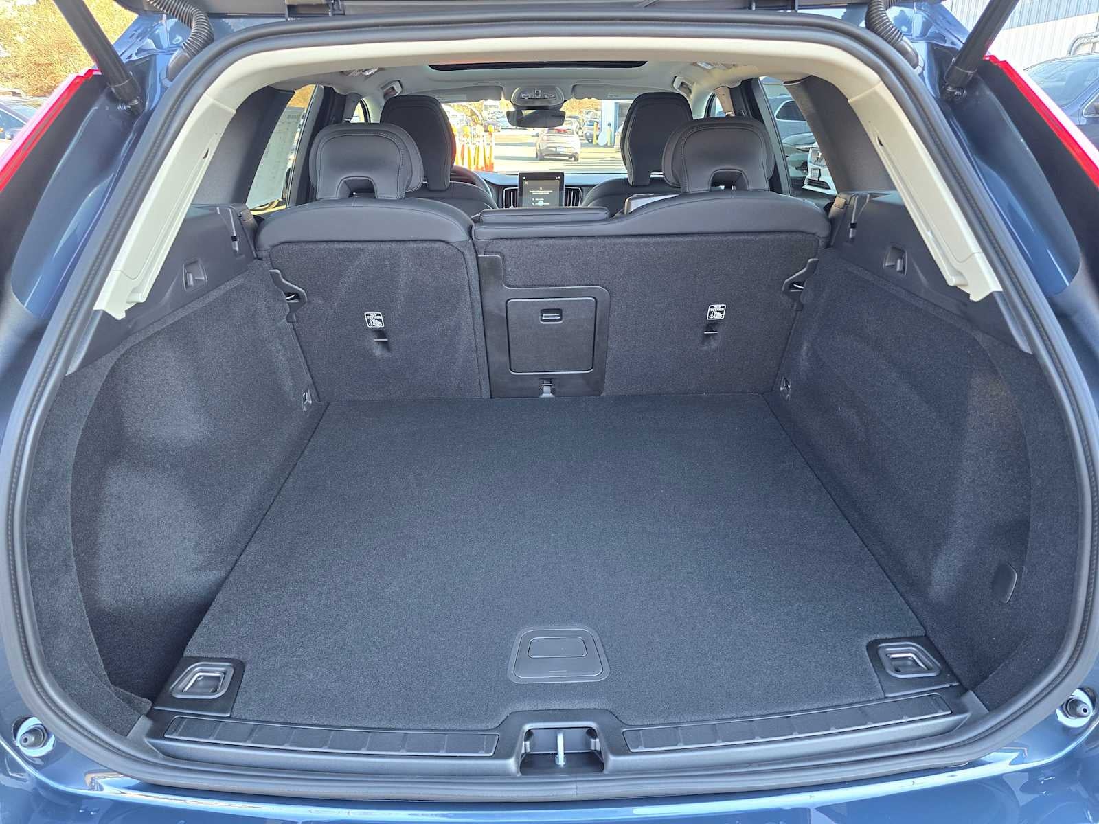 2026 Volvo XC60 Core