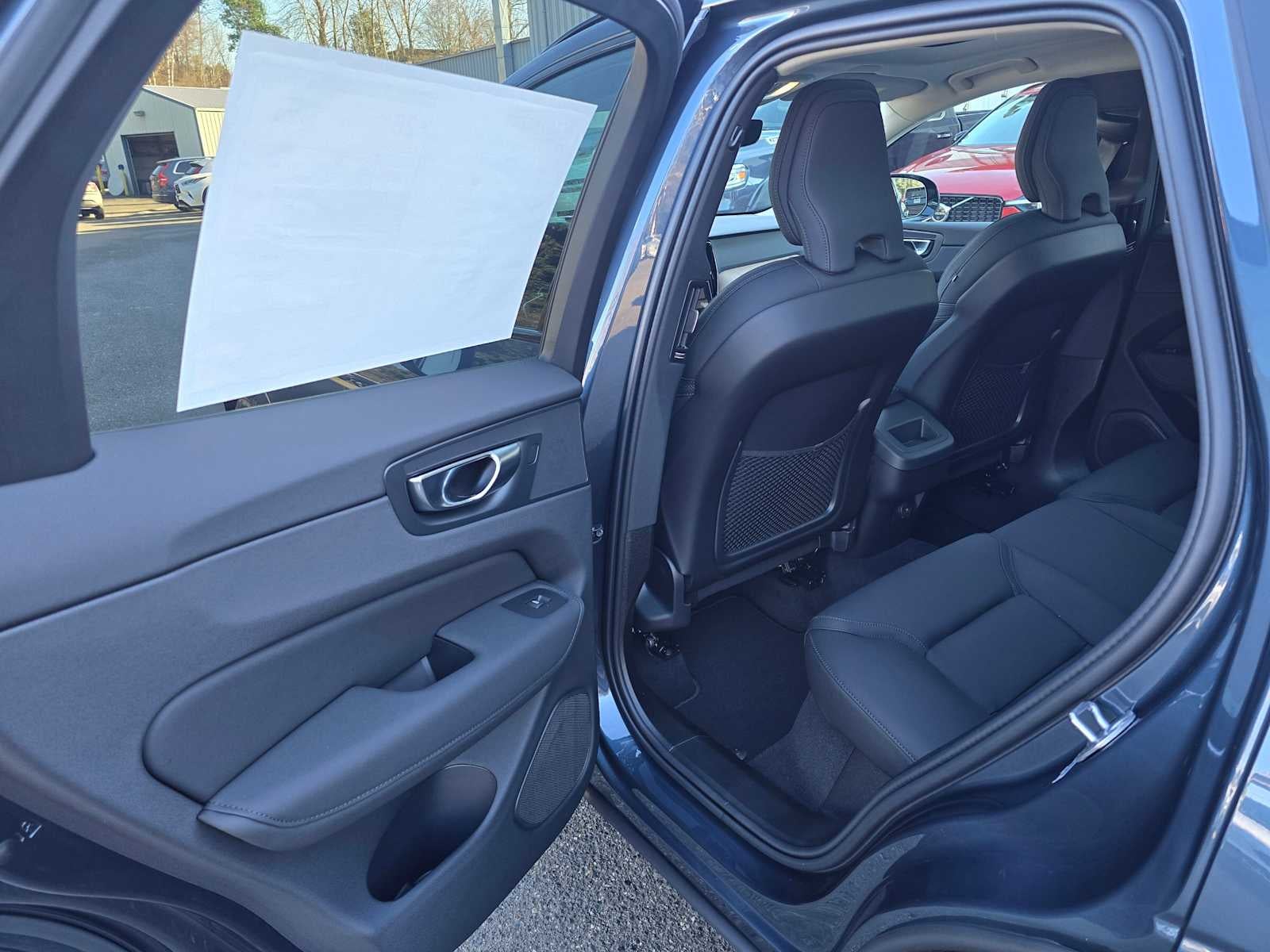2026 Volvo XC60 Core