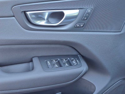 2026 Volvo XC60 Core