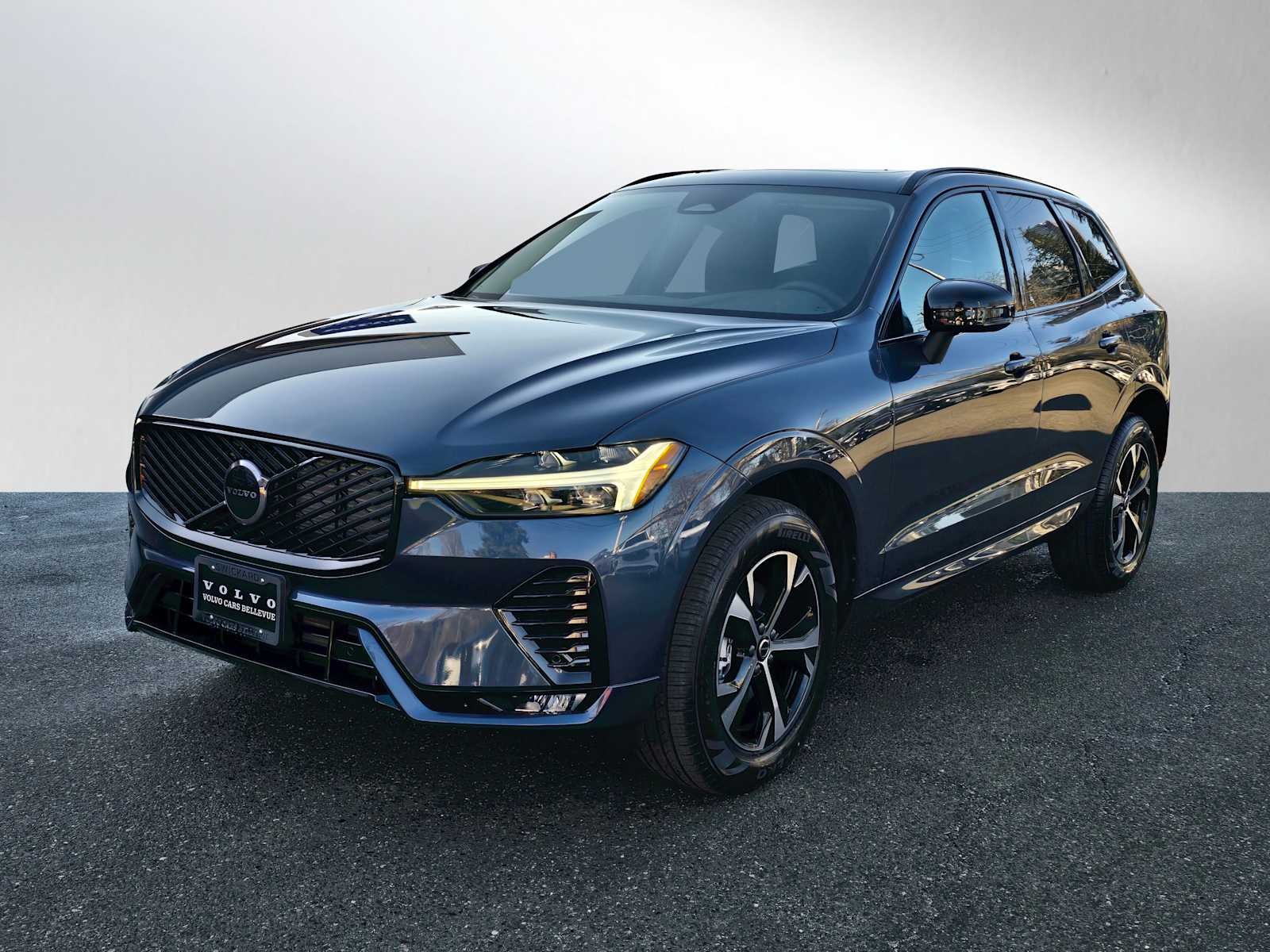 2026 Volvo XC60 Core