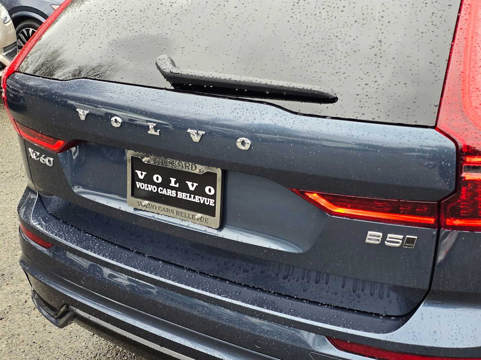 2026 Volvo XC60 Core