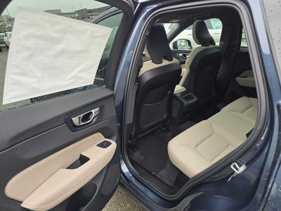 2026 Volvo XC60 Core