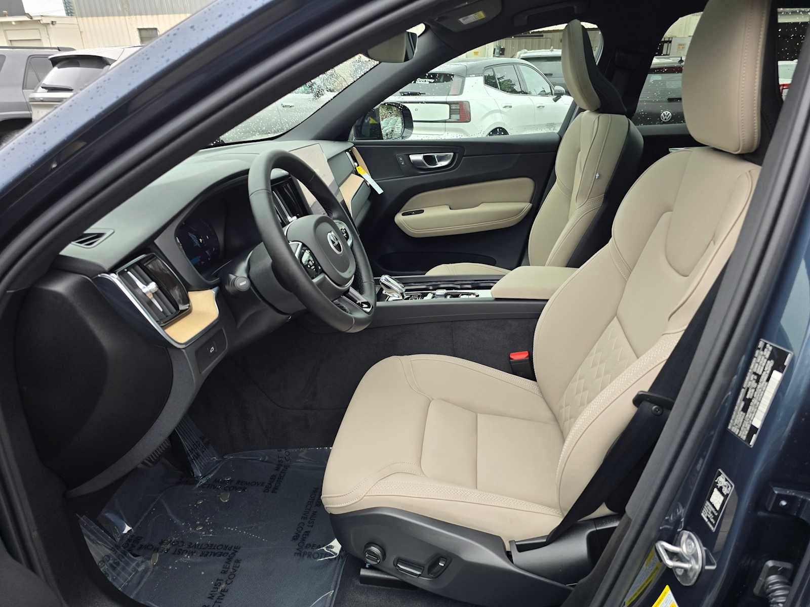 2026 Volvo XC60 Core