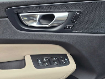 2026 Volvo XC60 Core