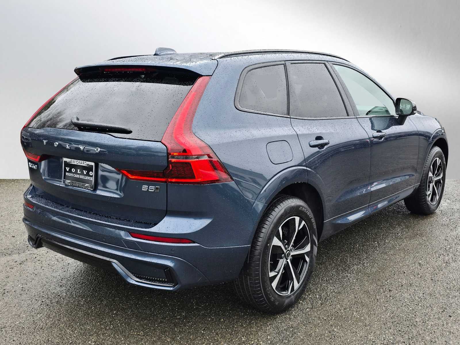 2026 Volvo XC60 Core