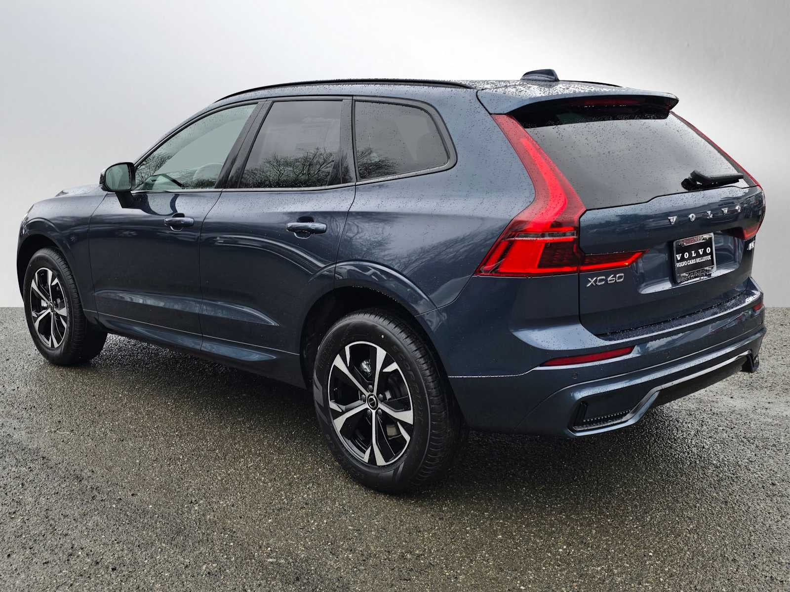 2026 Volvo XC60 Core