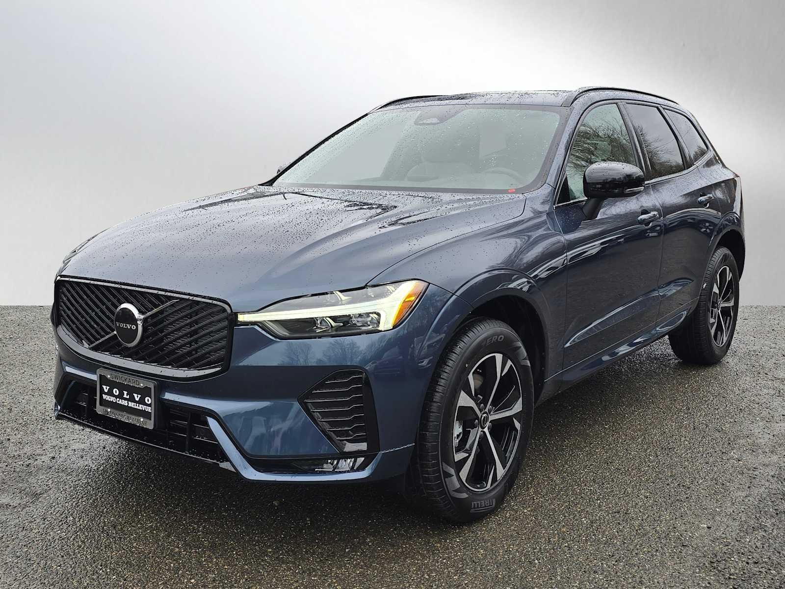 2026 Volvo XC60 Core