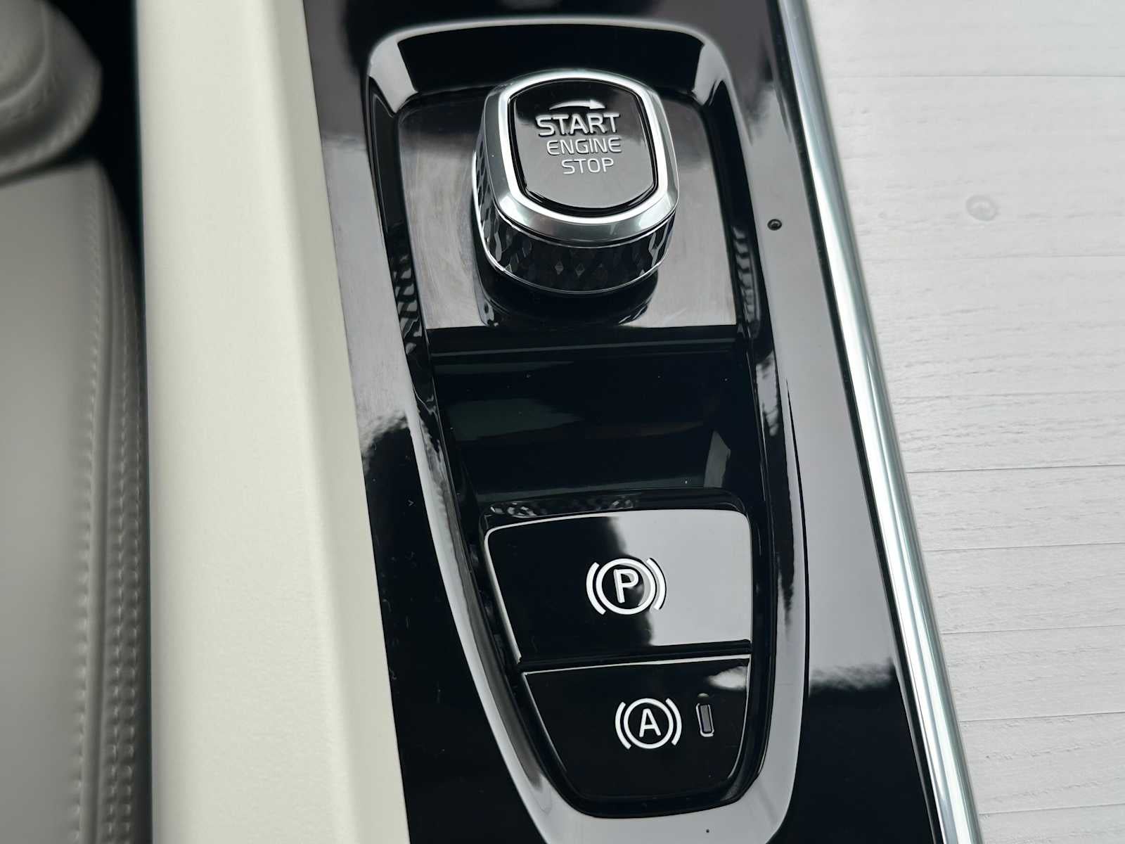 2026 Volvo XC60 Ultra