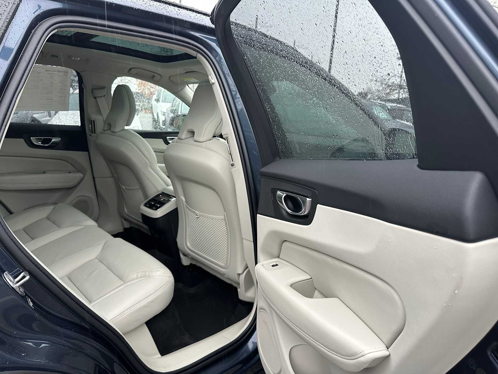 2026 Volvo XC60 Ultra