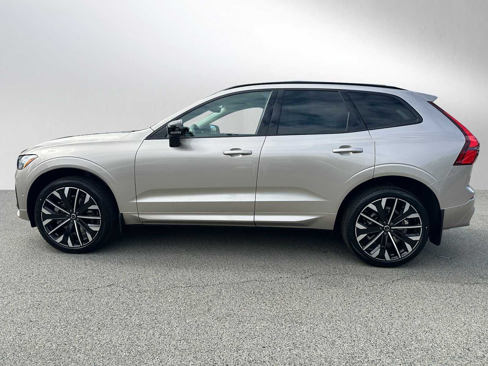 2026 Volvo XC60 Ultra