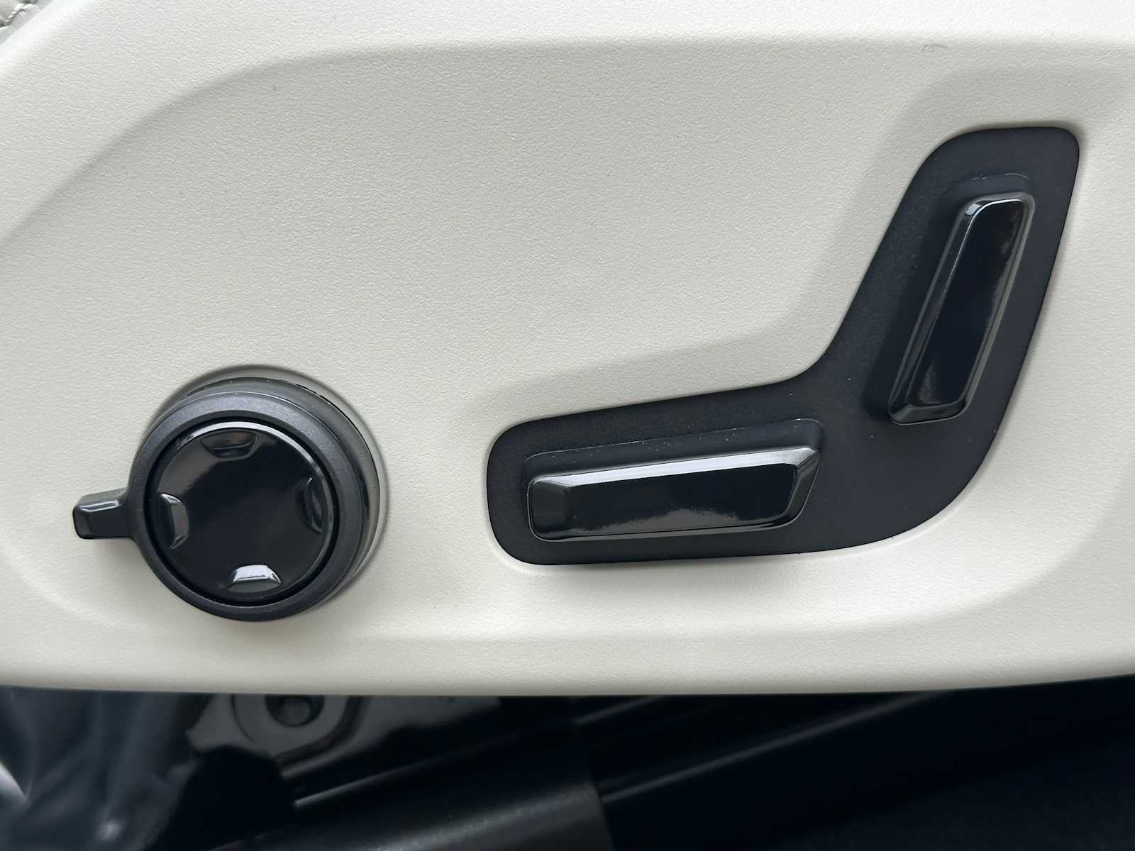 2026 Volvo XC60 Ultra
