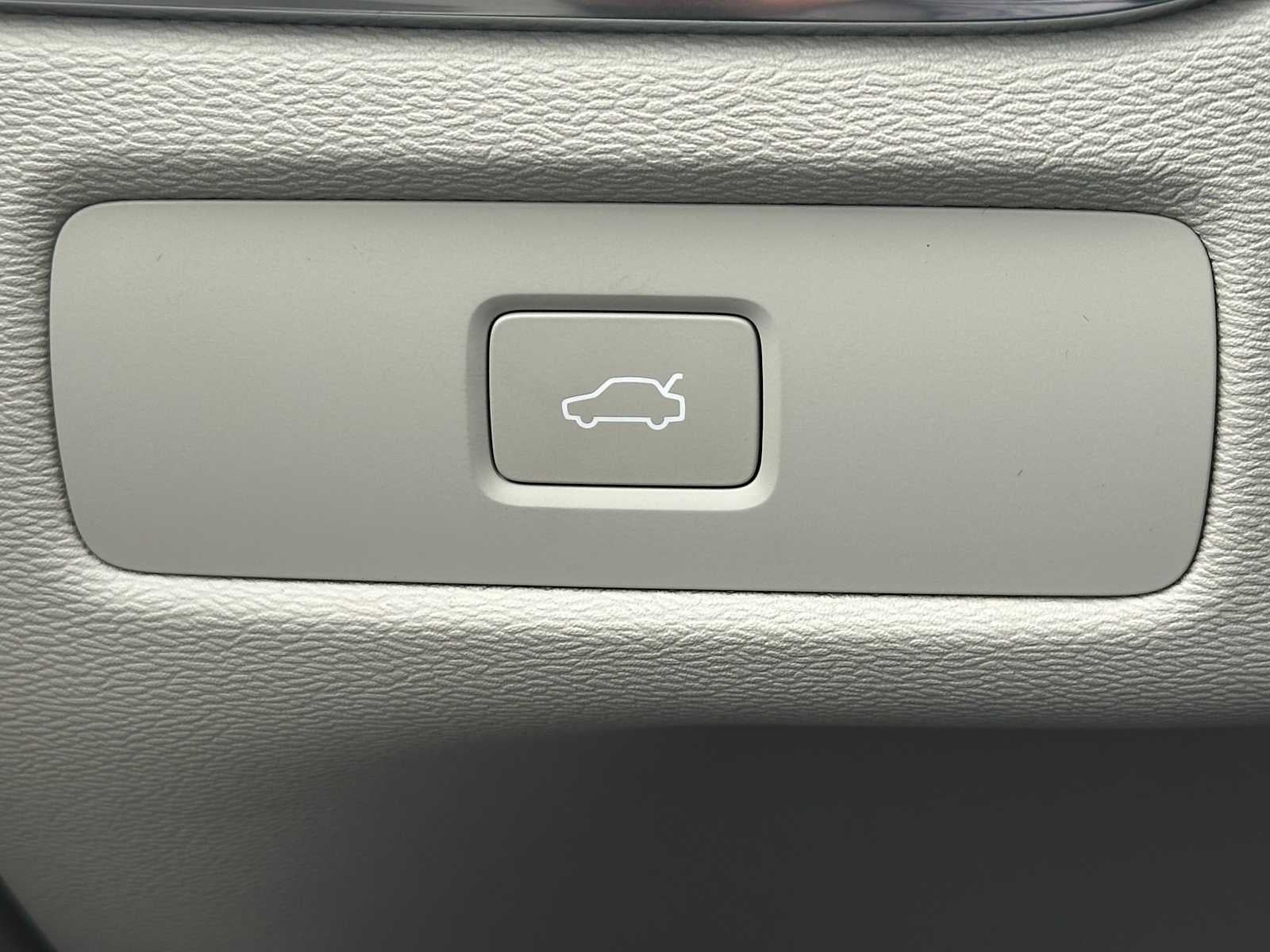2026 Volvo XC60 Ultra