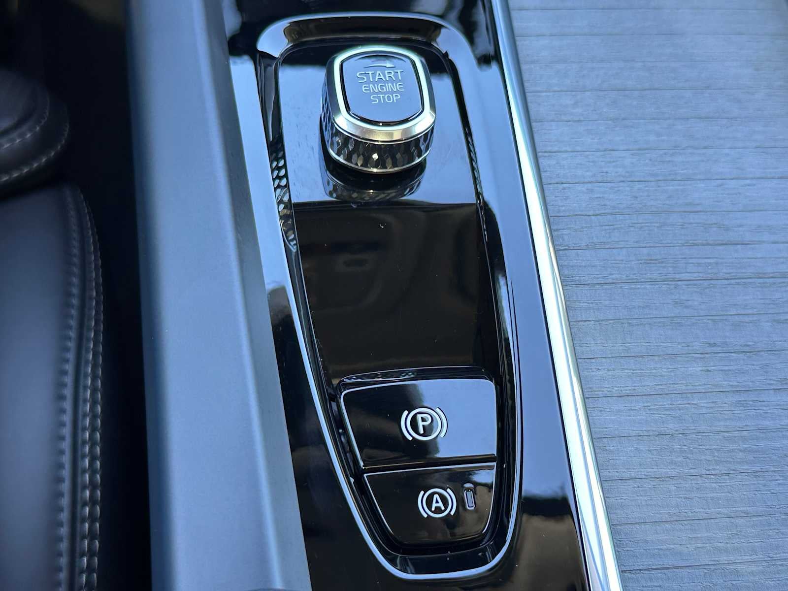 2025 Volvo XC60 Ultra