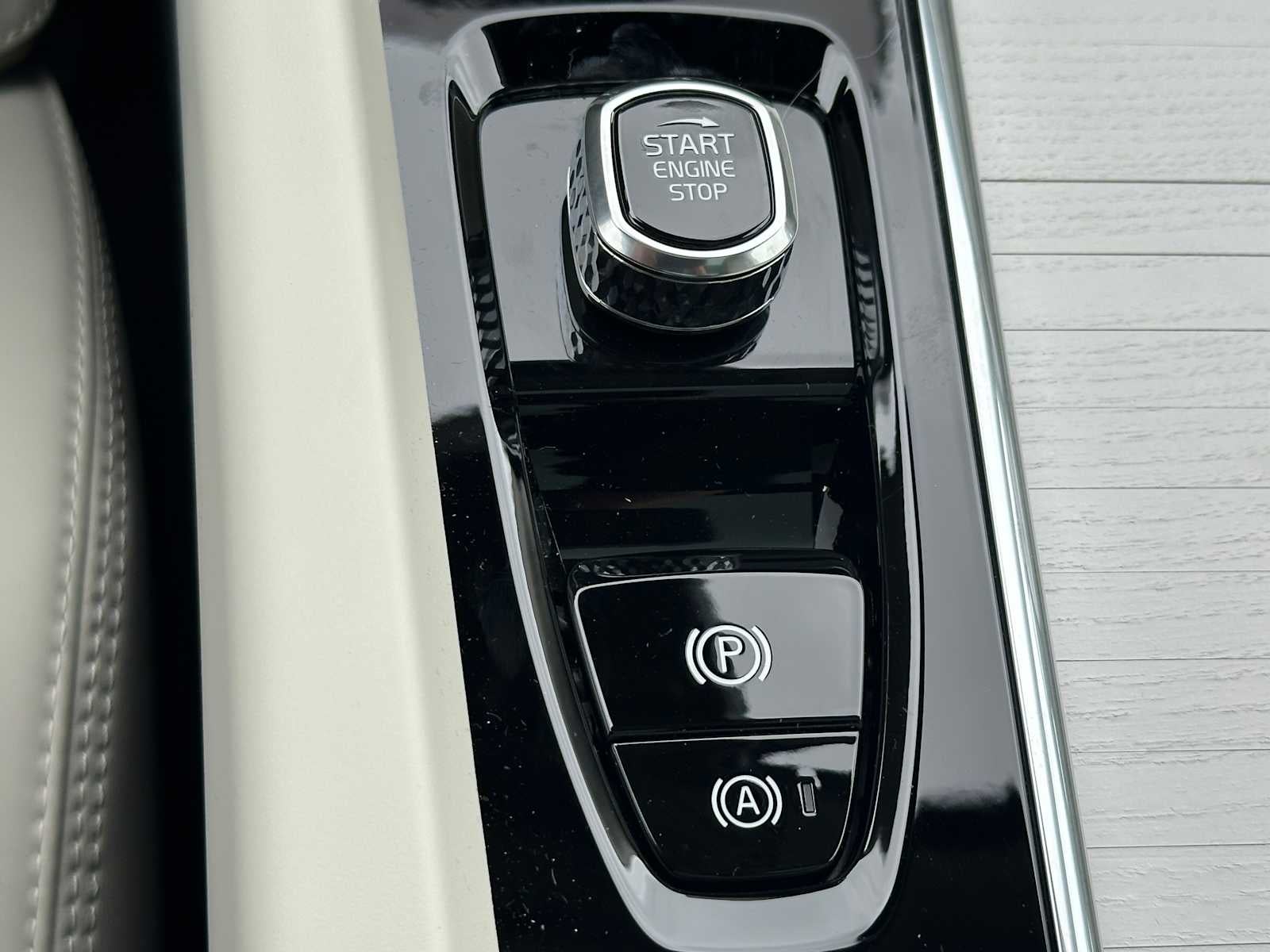 2026 Volvo XC60 Ultra