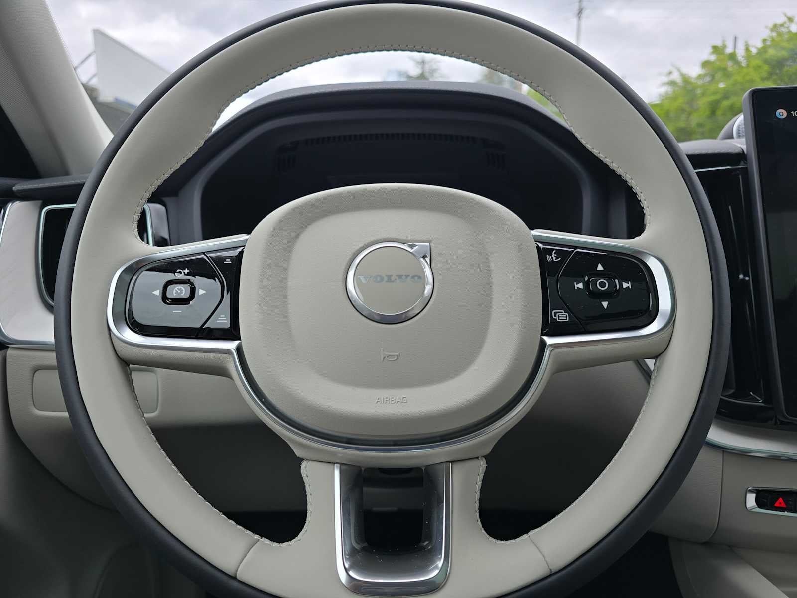2026 Volvo XC60 Ultra