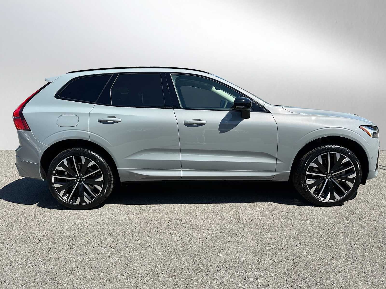 2026 Volvo XC60 Ultra