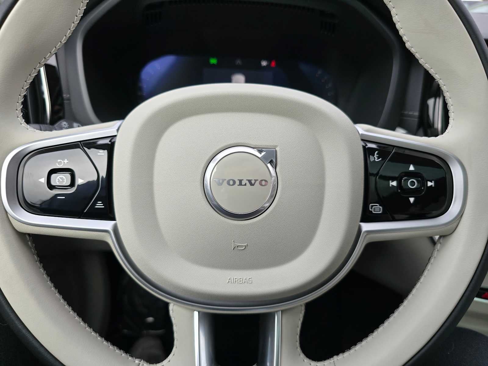 2026 Volvo XC60 Ultra