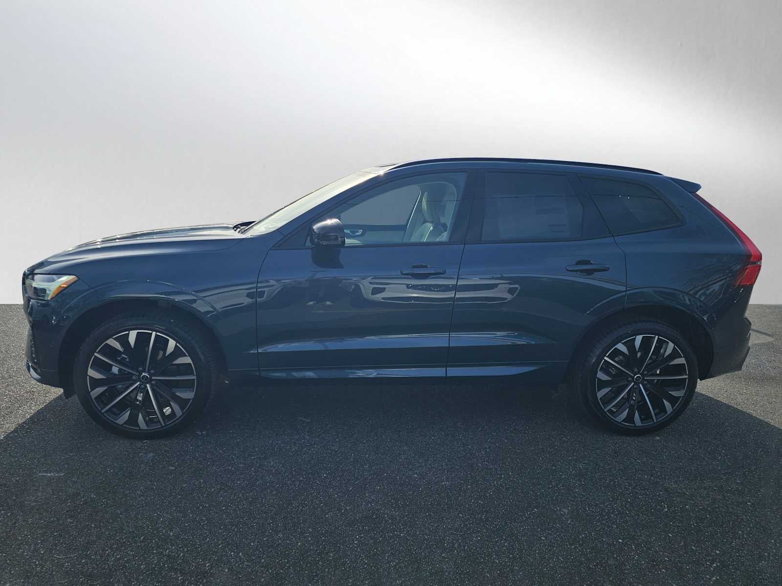 2026 Volvo XC60 Ultra