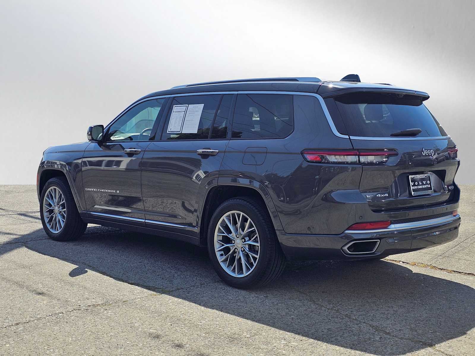 2022 Jeep Grand Cherokee L Summit