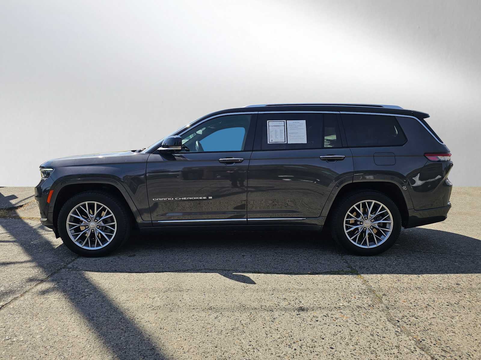 2022 Jeep Grand Cherokee L Summit
