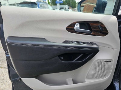 2021 Chrysler Pacifica Hybrid Limited
