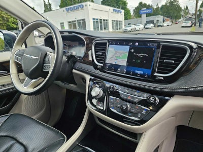 2021 Chrysler Pacifica Hybrid Limited