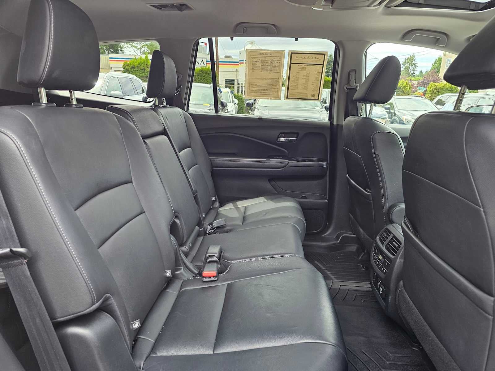 2019 Honda Pilot Touring 8-Passenger