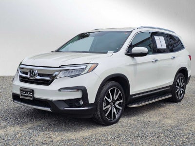 2019 Honda Pilot Touring 8-Passenger