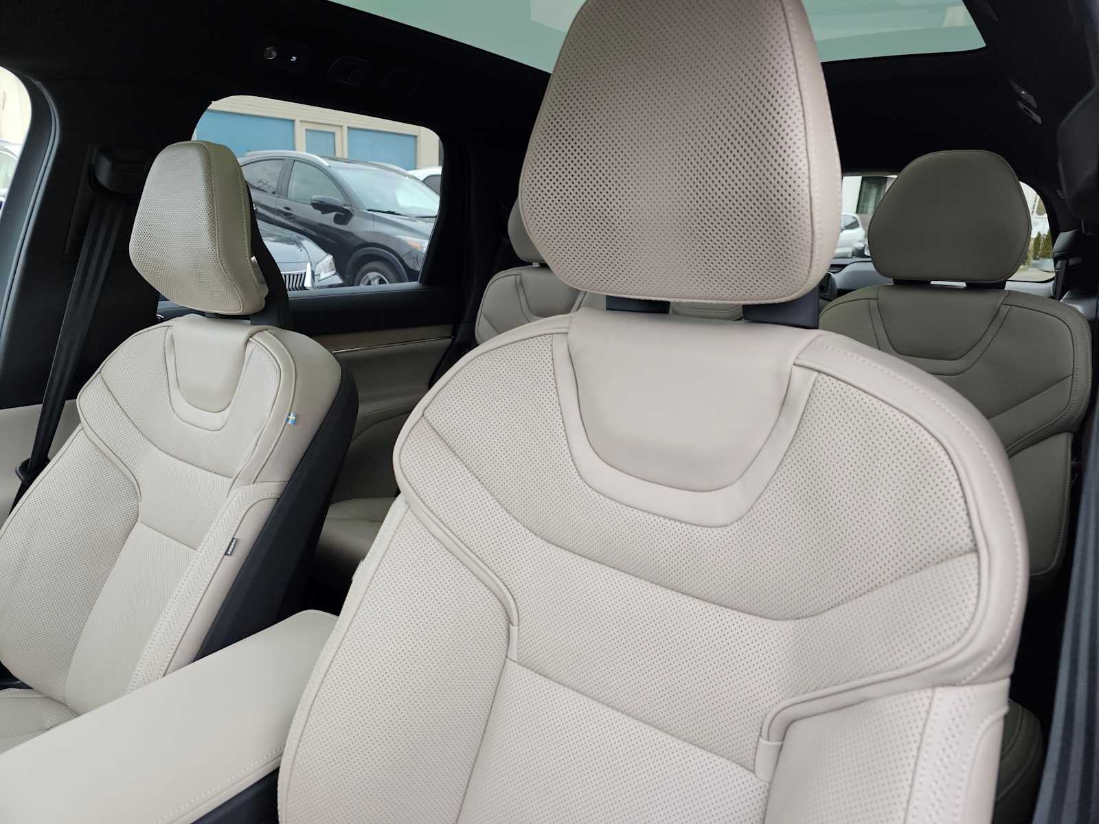 2026 Volvo EX90 Ultra