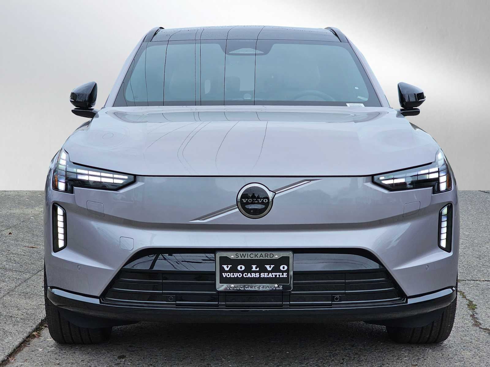 2026 Volvo EX90 Ultra
