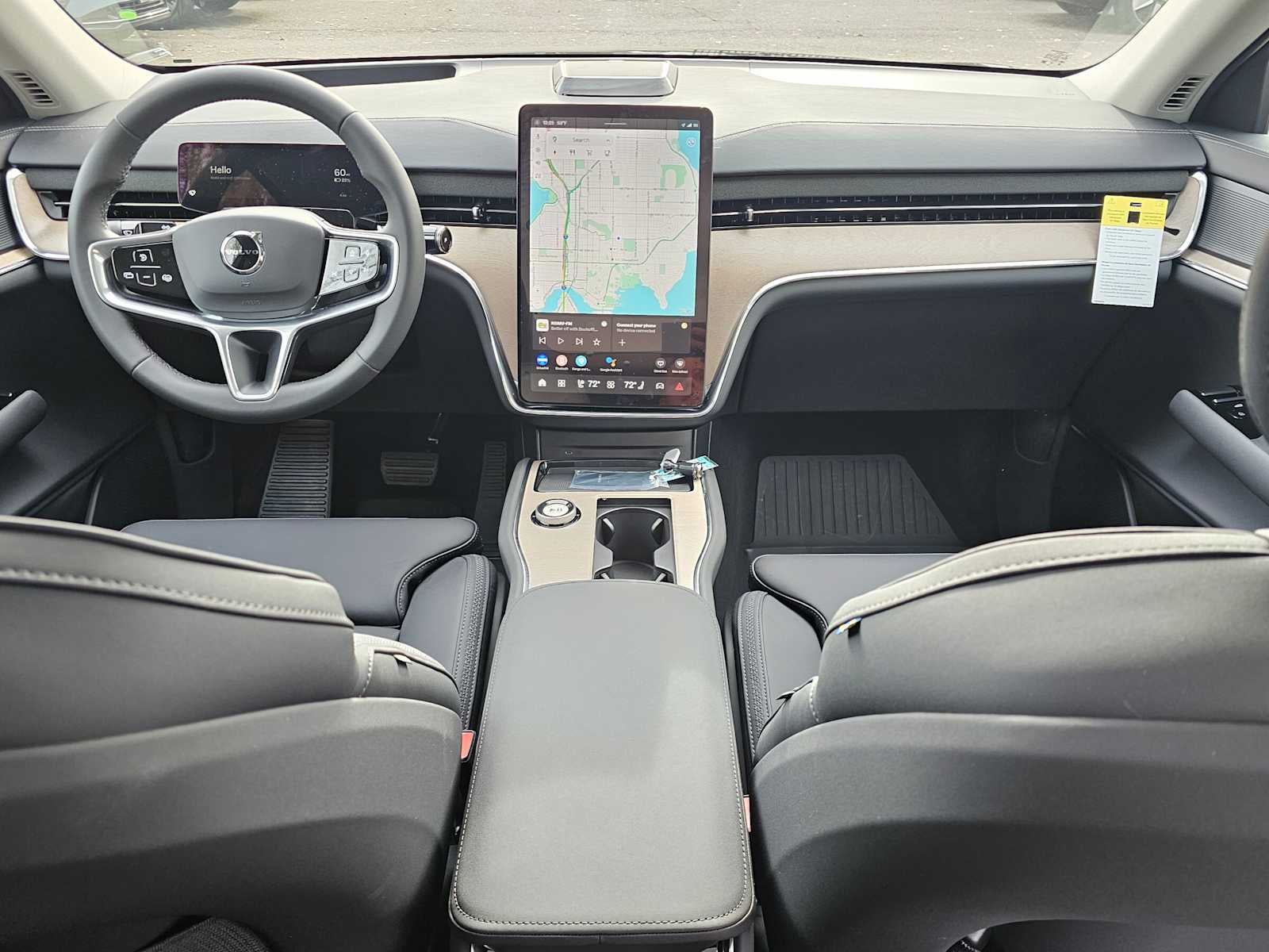 2025 Volvo EX90 Plus