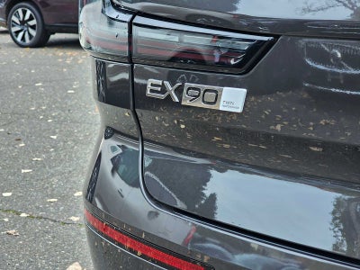 2025 Volvo EX90 Plus