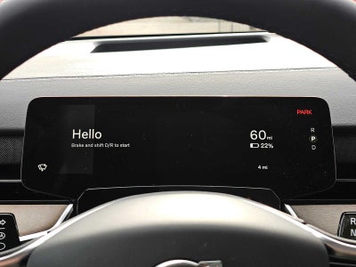 2025 Volvo EX90 Plus