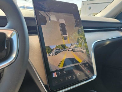 2025 Volvo EX90 Plus