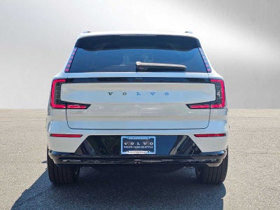 2025 Volvo EX90 Plus