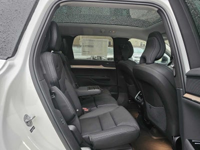 2025 Volvo EX90 Plus