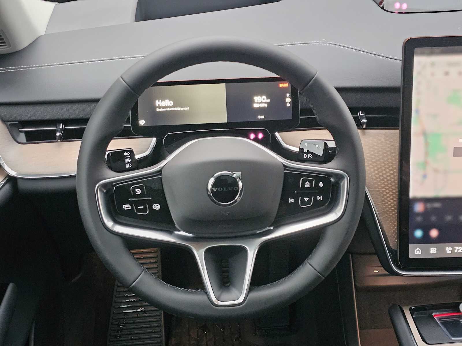 2025 Volvo EX90 Plus