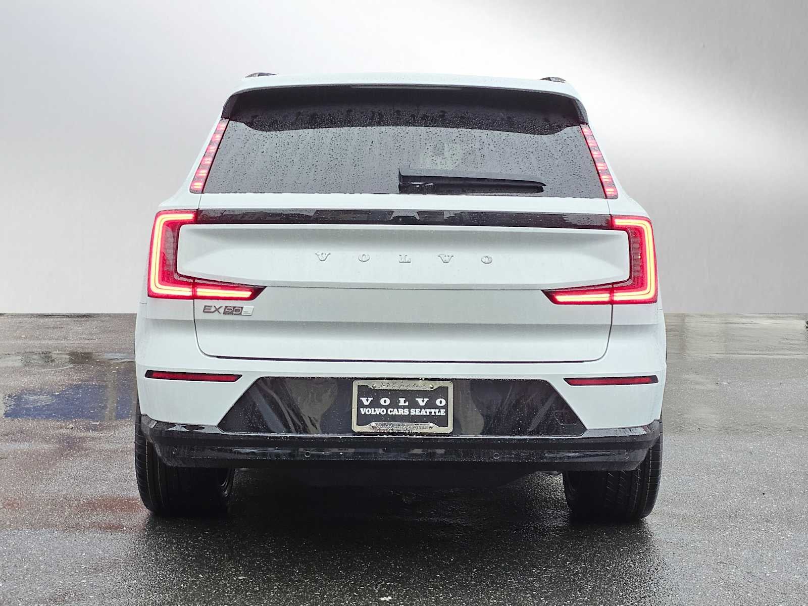 2025 Volvo EX90 Plus