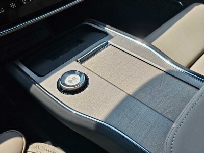 2025 Volvo EX90 Plus