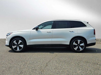 2025 Volvo EX90 Plus