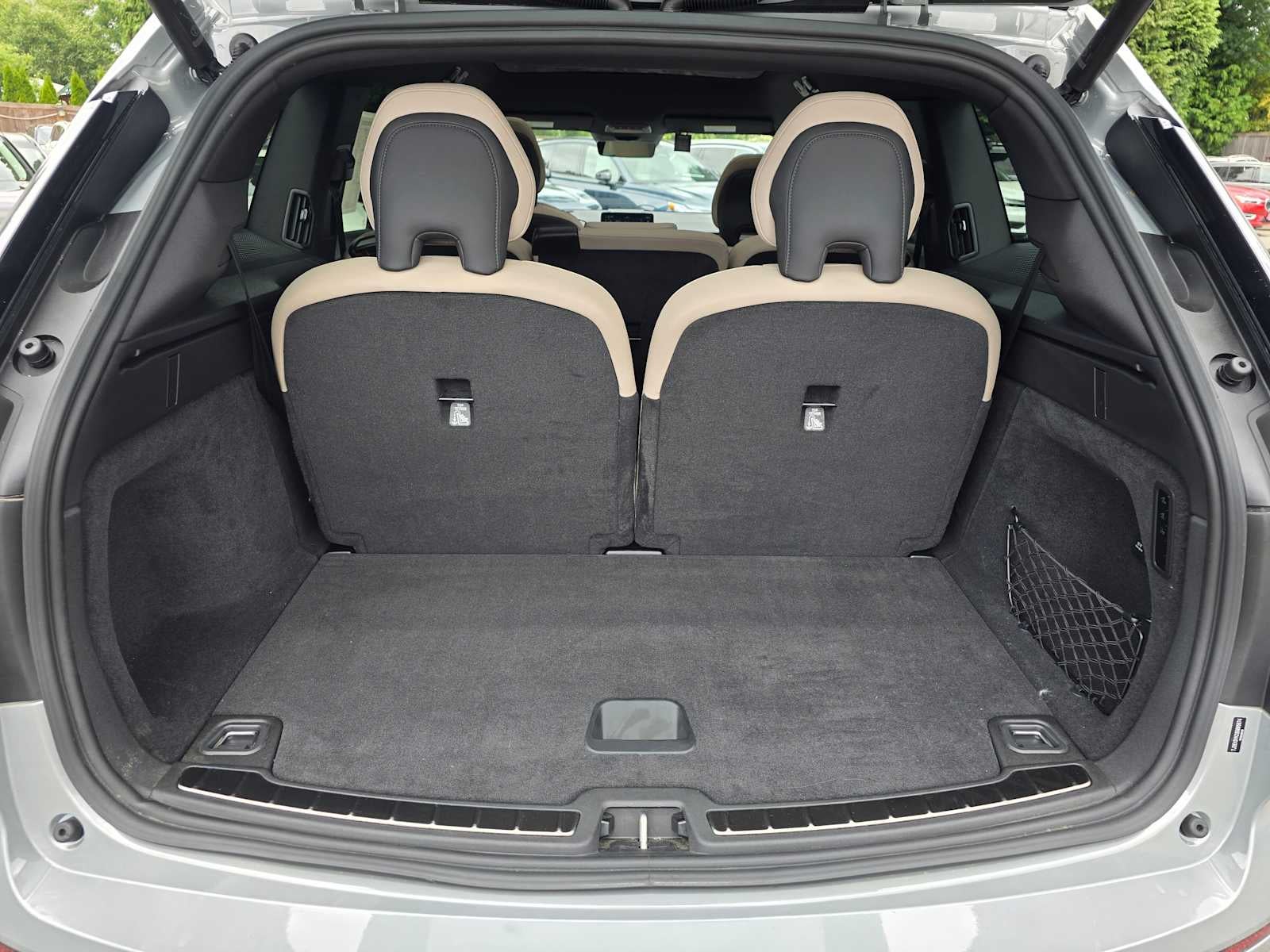 2025 Volvo EX90 Plus