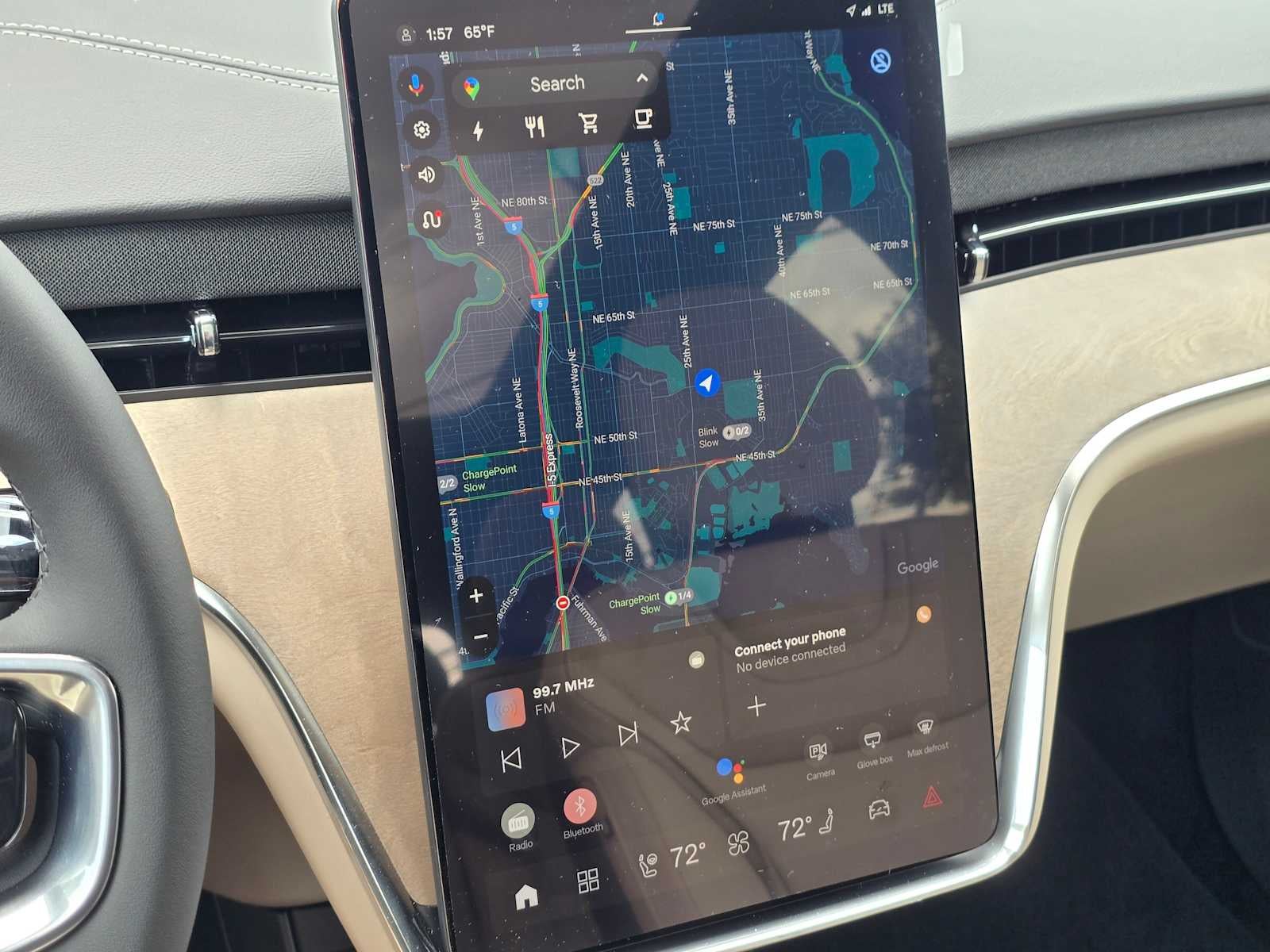 2025 Volvo EX90 Plus