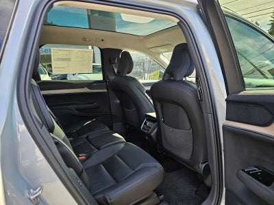 2025 Volvo EX90 Plus