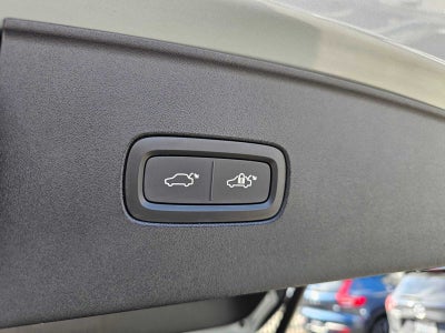 2025 Volvo EX90 Plus