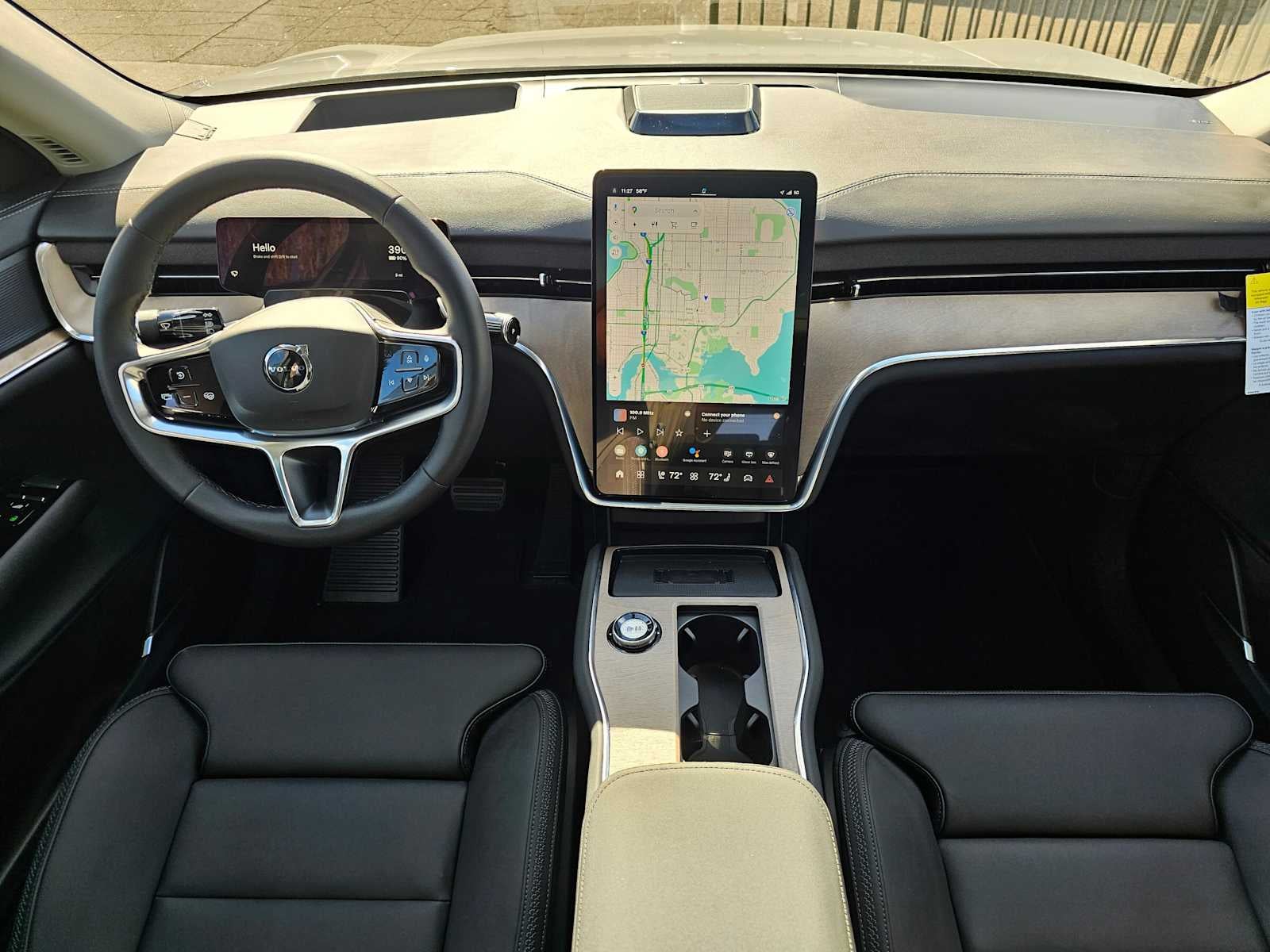 2025 Volvo EX90 Plus