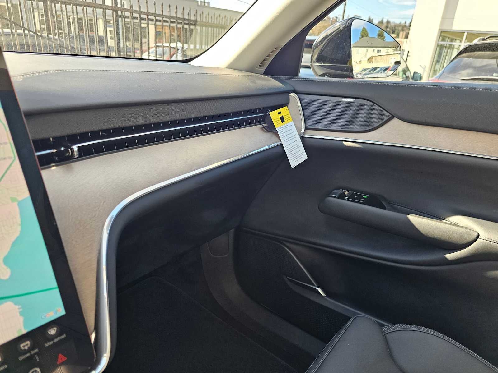 2025 Volvo EX90 Plus