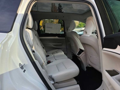 2025 Volvo EX90 Plus