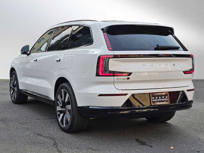 2025 Volvo EX90 Plus