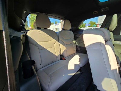 2025 Volvo EX90 Plus